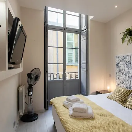 #3 Mascoinat 1bdr Old Town, Near Fan & Wifi